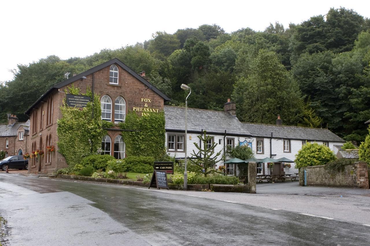 Fox And Pheasant Inn Armathwaite Extérieur photo